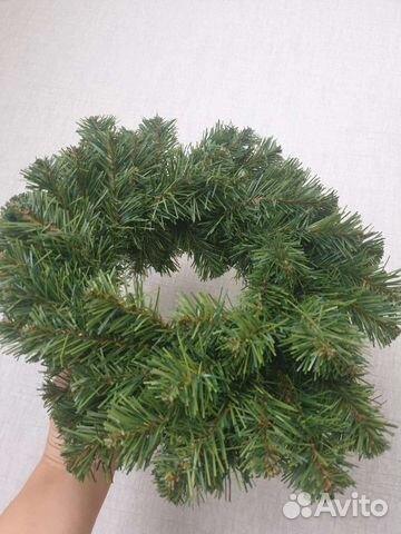 Новогоднее украшение венок