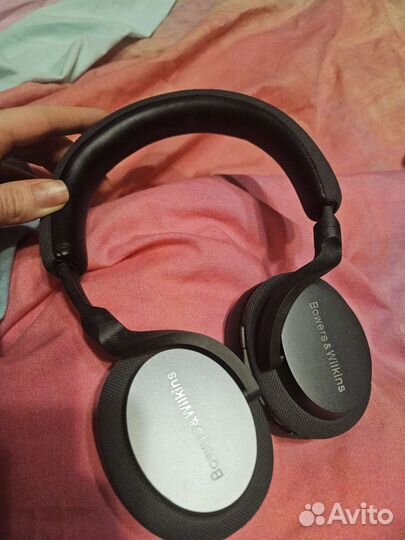 Беспроводные наушники Bowers and Wilkins PX5