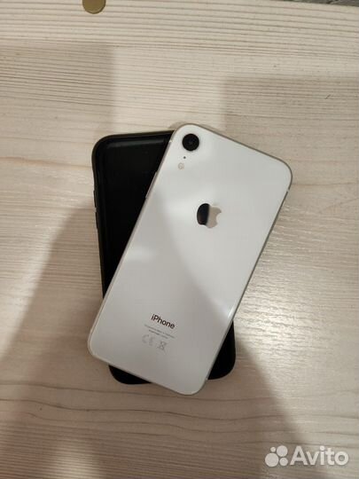 iPhone Xr, 64 ГБ
