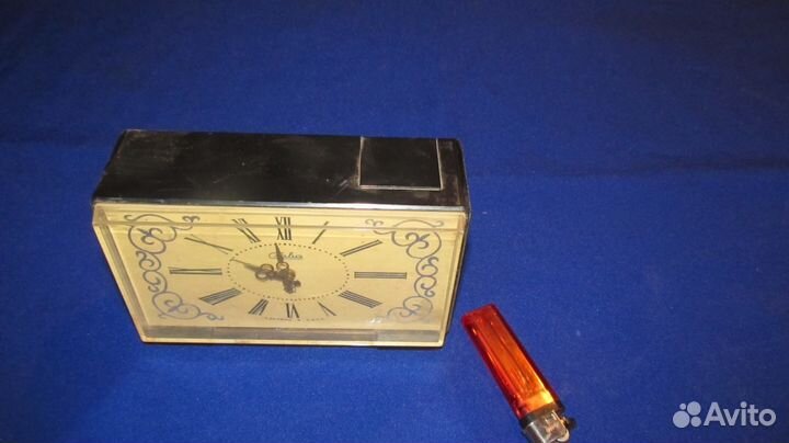 Раритет из СССР - часы/будильник 