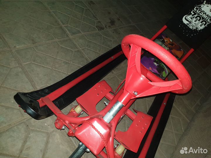 Снегокат ZooCosmiс SnowComet с колесиками красный