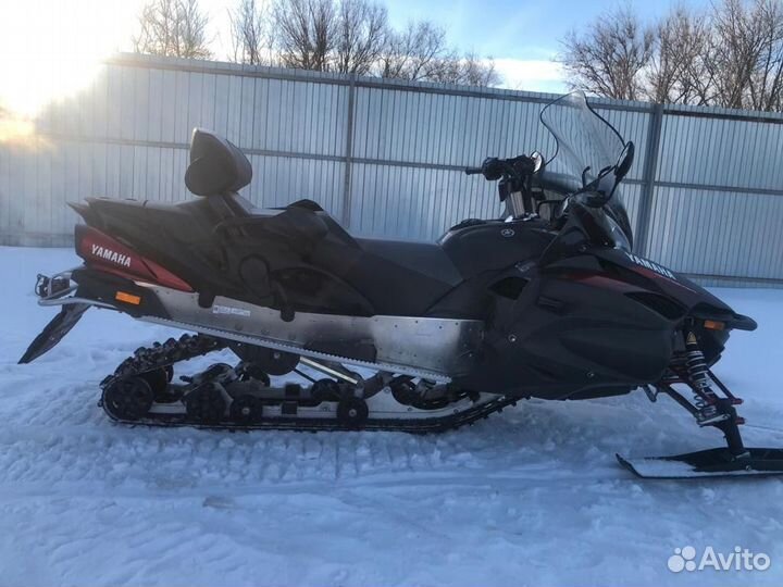 Снегоход Yamaha RS Venture TF