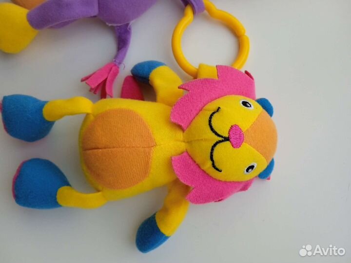 Игрушки мягкие для игрового коврика