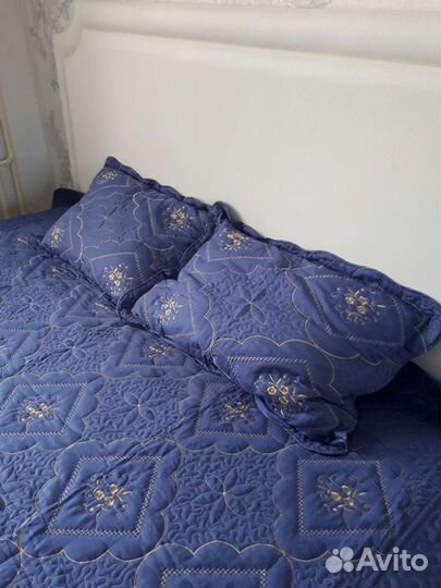 Покрывало 2х-спальное новое хлопковое с наволочкам