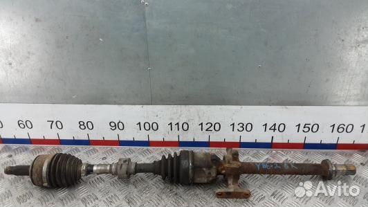 Привод передний правый honda civic 8 (YBE02N101)