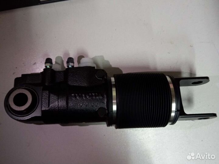 Амортизатор попер.устойчивости toyota(48216