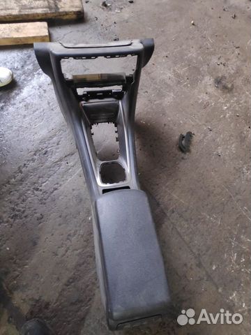 Подлокотник Citroen C5