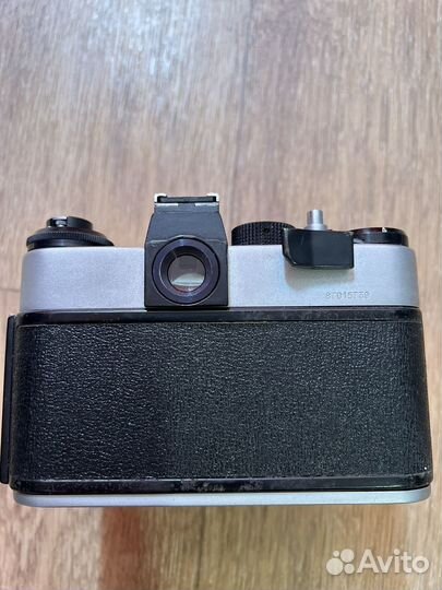 Плёночный фотоаппарат Зенит ET