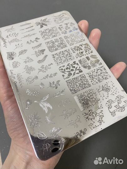 Продам пластину для стемпинга swanky lesly