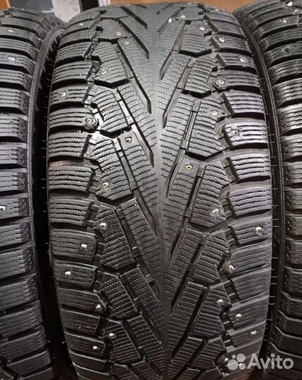 Pirelli Ice Zero 285/45 R20 99W