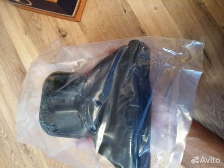 Подушка двигателя Honda civic 4d