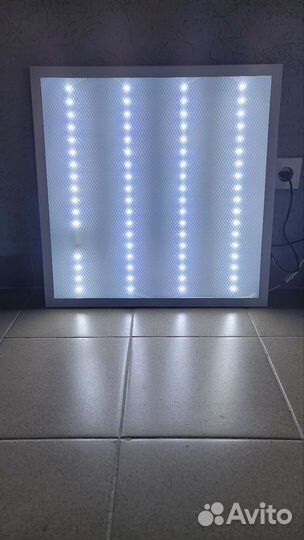 Встраиваемый светодиодный светильник