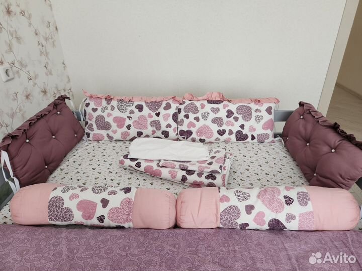 Комплект в детскую кроватку