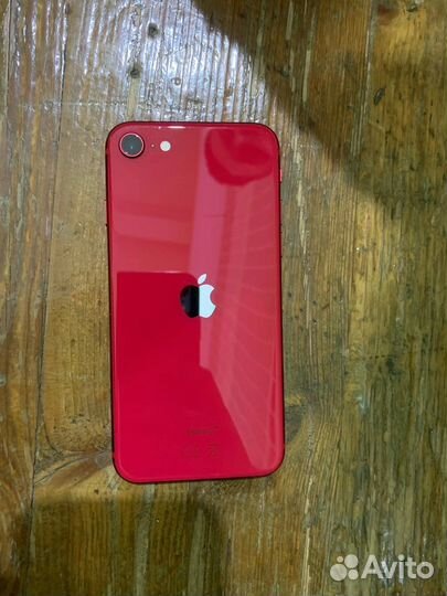 Телефон iPhone