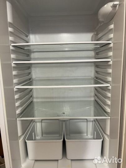 Холодильник Indesit C-Pentane