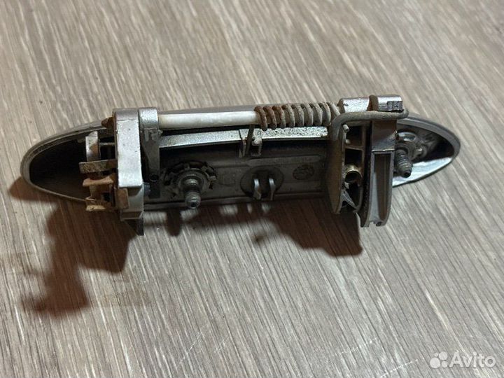 Ручка двери внешняя передняя левая Renault Logan