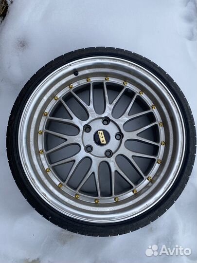 Triangle Sports TH201 225/35 R19 и 255/30 R19