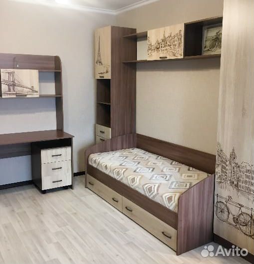 Детская кровать с ящиками