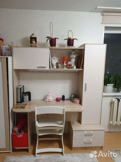 Стол письменный компьютерный