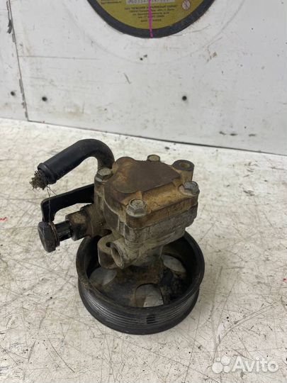 Насос Гур D4CB Kia Sorento 1 BL