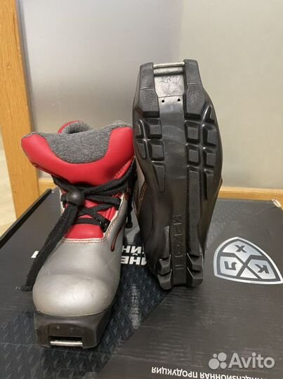 Лыжные ботинки Salomon 30,5р SNS