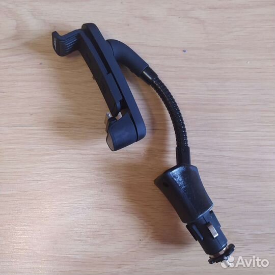 Держатель для iPhone в прикуриватель