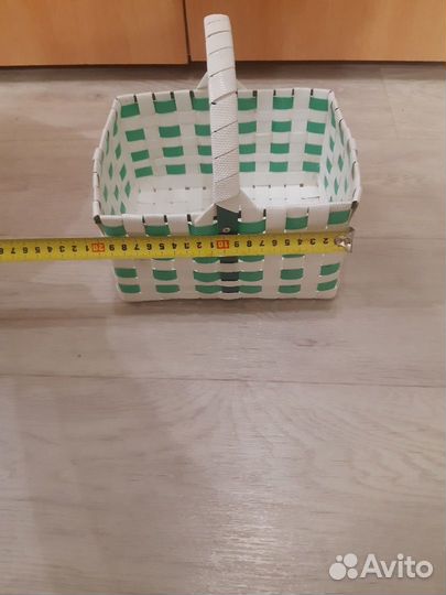 Корзина плетеная