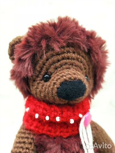 Вязаный мишутка. Ручная работа