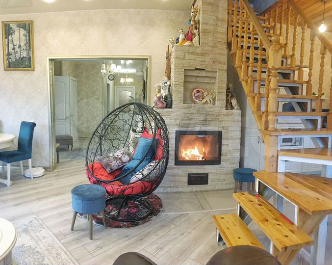 Дом 185 м² на участке 15 сот.