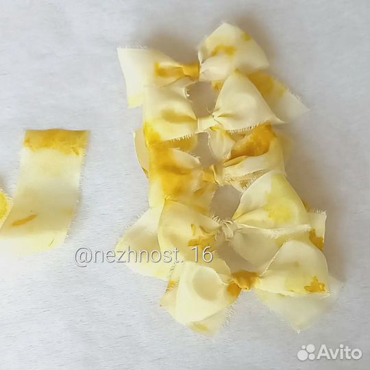 Бантики из шёлка и заколки с вышивкой, набор