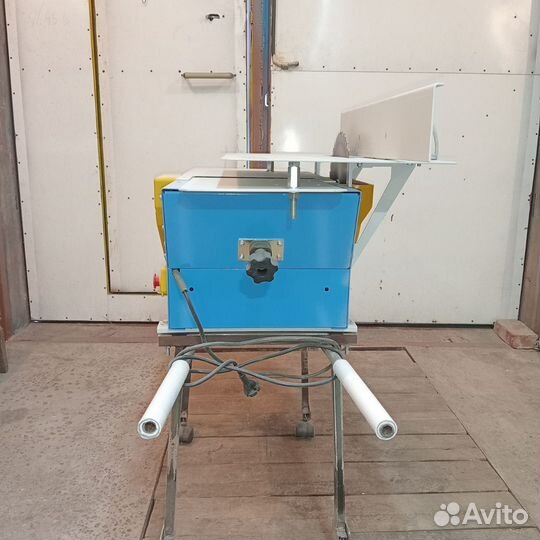 Станок деревообрабатывающий