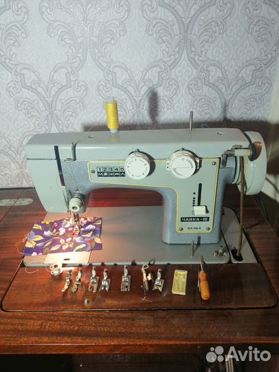 Швейная машинка