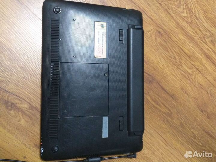 Ноутбук asus