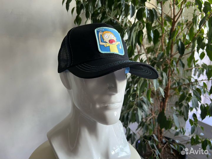 Бейсболка мужская с сеткой