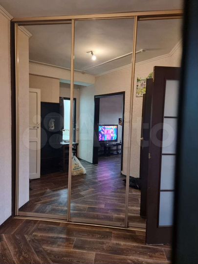 2-к. квартира, 65 м², 2/13 эт.