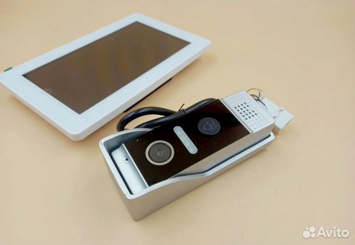 Камера видеонаблюдения