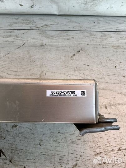 Lexus Lx570 Усилитель звука