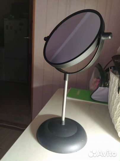 Зеркало настольное