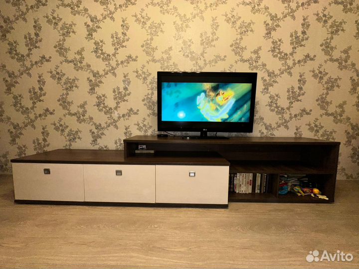 Тумба под телевизор бу