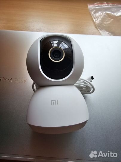 Камера видеонаблюдения купольная