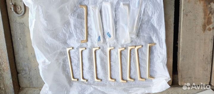 Дверные ручки(фурнитура)