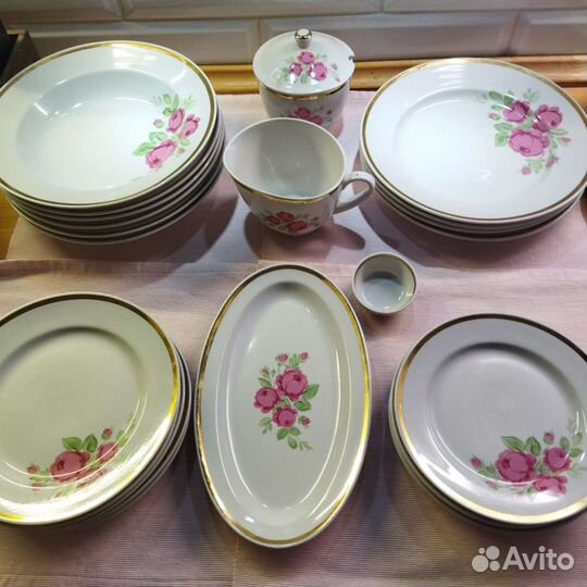 Сервиз столовый