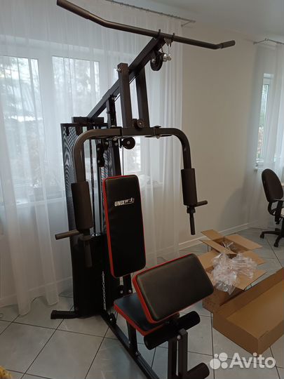 Скамья для жима со стойками + подстраховка