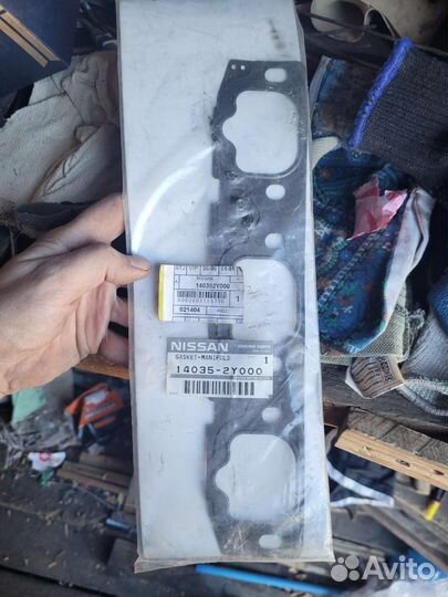 Прокладка впускного коллектора Nissan Cefiro