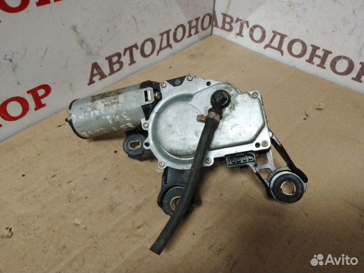 Моторчик дворников задний Volkswagen Passat B5+