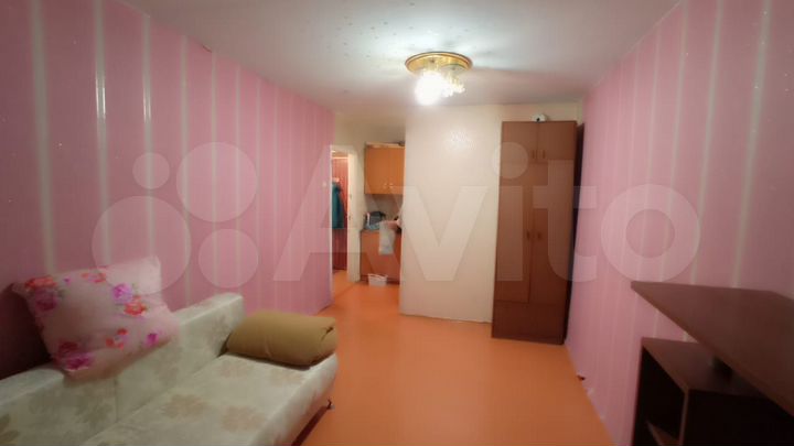 Комната 18 м² в 1-к., 1/9 эт.