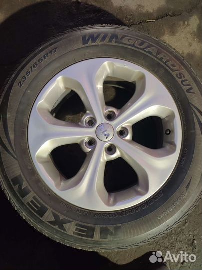 R17 Nexen Winguard Ice SUV 235/65, PCD 5x114.3 DIA 67