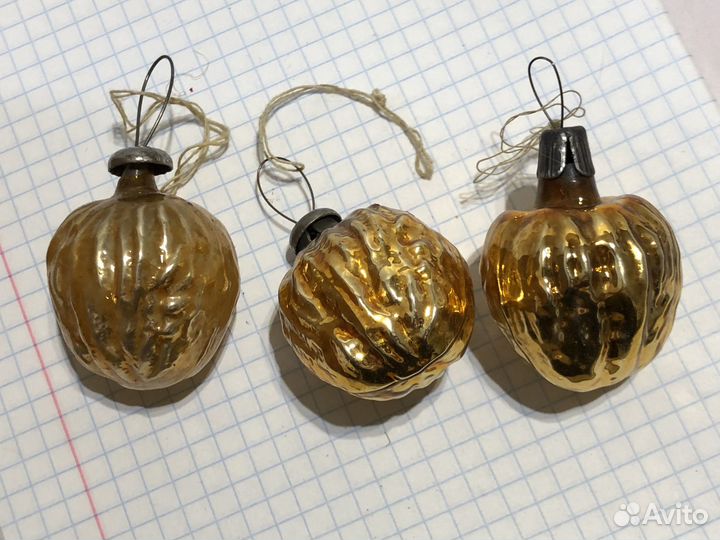 Новогодняя елочная игрушка орехи времен СССР