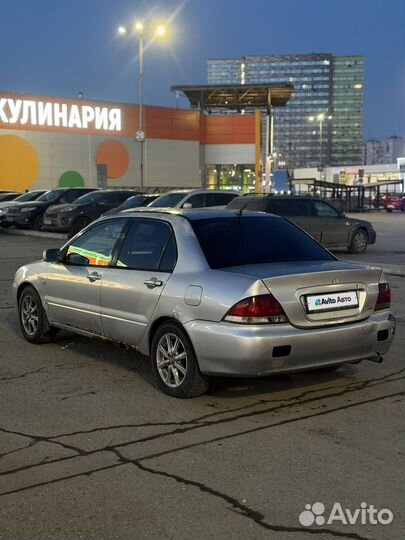 Mitsubishi Lancer 1.6 AT, 2003, 250 000 км