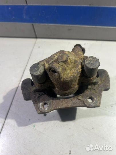 Суппорт задний левый BMW 3 E46